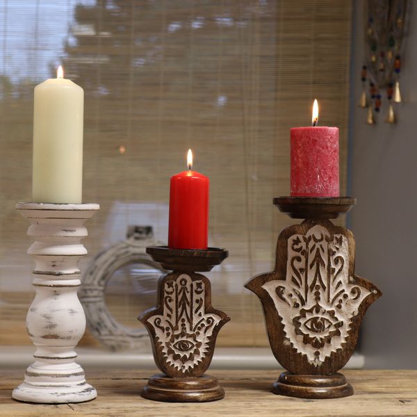 Supports de bougies en bois