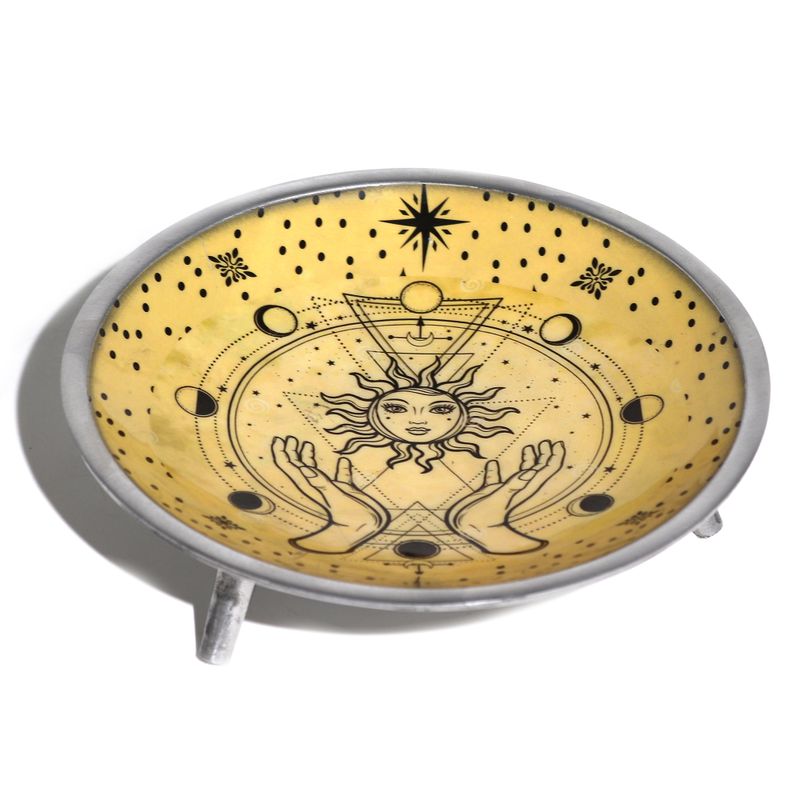 Assiette d'offrande émaillée à trois pieds – Mains & Soleil