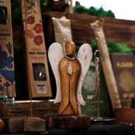 Ange Hati-Hati en Bois -Paix - 15cm