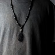 Collier Essence du Volcan – Énergie d’Ancrage
