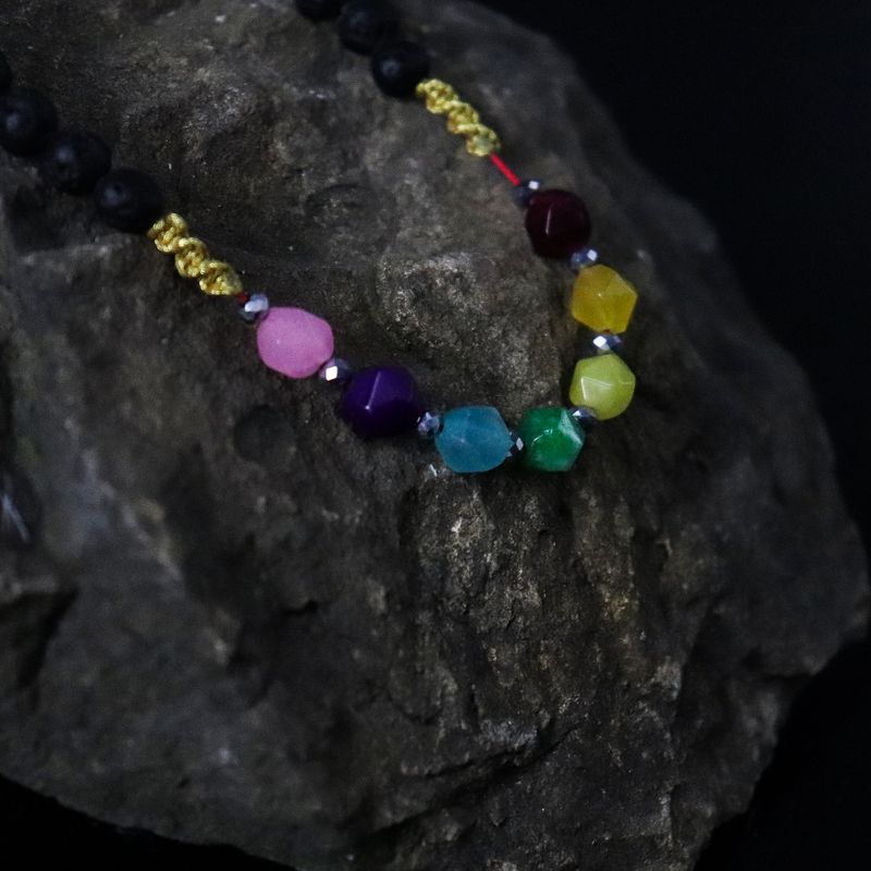 Collier Essence du Volcan – Guérison Émotionnelle