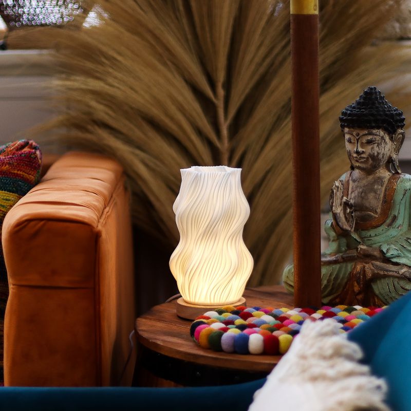 Lampe Ondulée Nouvelle Vague - USB (C) - 3 Réglages - Étoile Torsadée