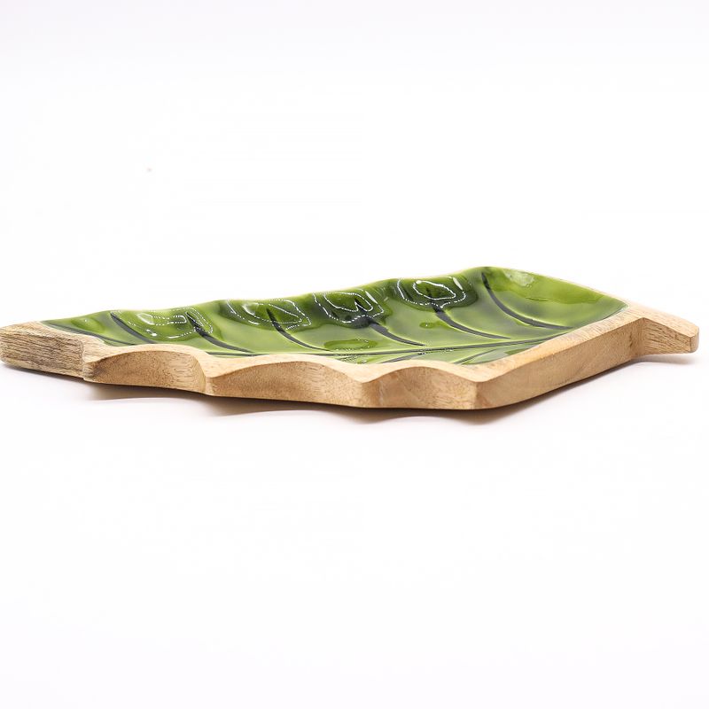 Bol en bois émaillée forme de feuille – 33x17 cm