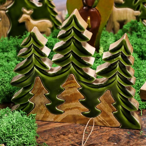 Trio de sapins, décoration en bois 3D – 20x23 cm