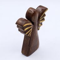 Ange moyen en bois de manguier – Décor doré – 16 cm