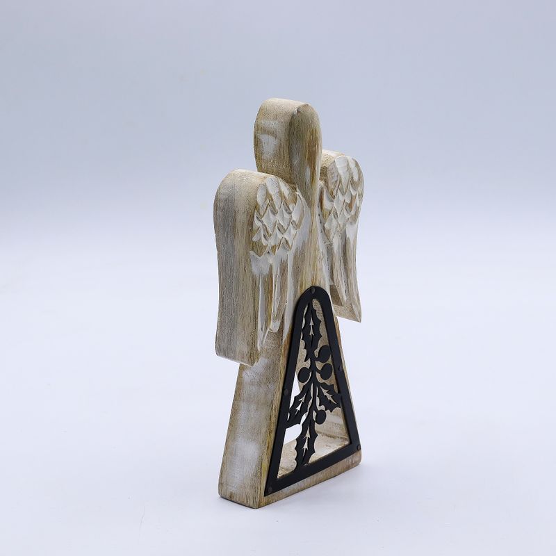 Ange bois de manguier – Finition blanchie & décor en fer ajouré – 18 cm