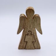 Ange en bois de manguier avec ange imbriqué – Émail blanc – 15 cm