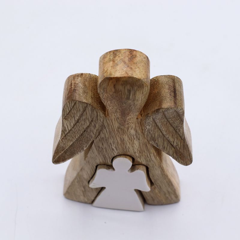 Ange en bois de manguier avec ange imbriqué – Émail blanc – 15 cm