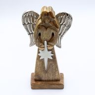 Grand Ange de la Paix en bois de manguier – Ailes en métal & détails émaillés – 30 cm