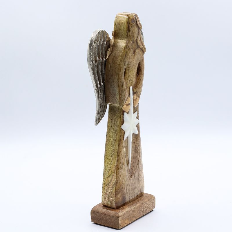 Grand Ange de la Paix en bois de manguier – Ailes en métal & détails émaillés – 30 cm