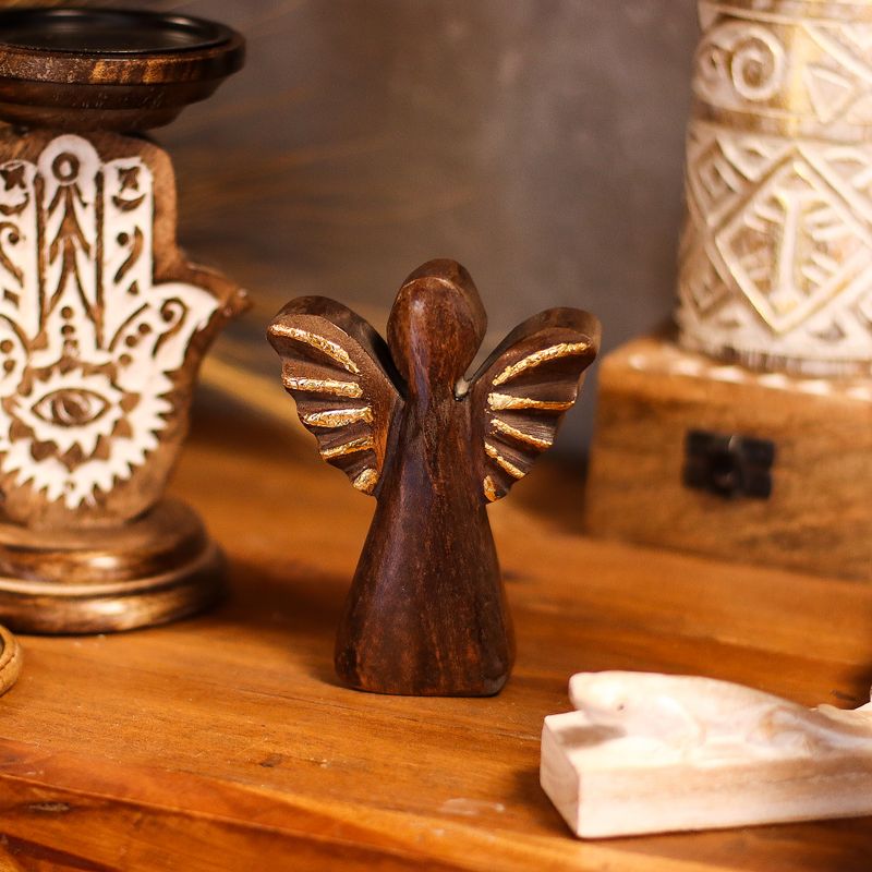 Petit Ange en bois de manguier – Décor doré – 12 cm