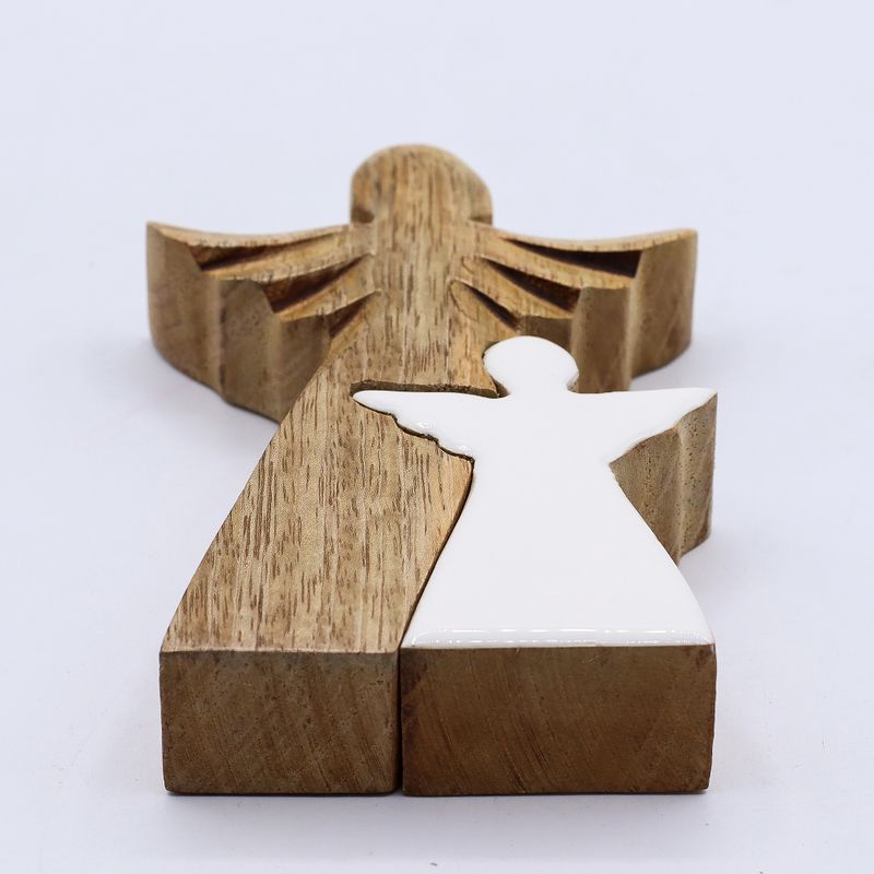 Ange en bois de manguier avec ange imbriqué – Émail blanc – 15 cm