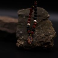 Collier Essence du Volcan – Protection