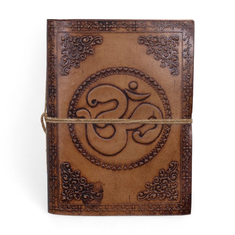 Carnets ésotériques cuir assortis (15x11,5 cm) – Présentoir