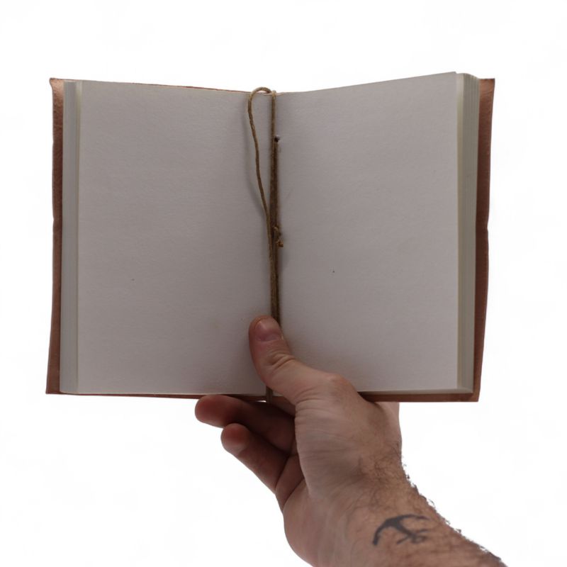 Carnets ésotériques cuir assortis (15x11,5 cm) – Présentoir