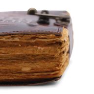 Carnet cuir épais bords frangés (15x10 cm) – Livre des histoires oubliées