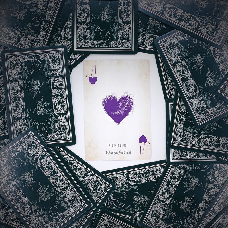 Cartes à jouer et oracles Royaume des Fées – Thème féerique