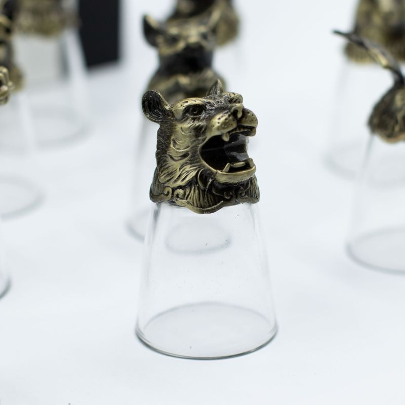 Verres à shot (25 ml) – Créatures du Zodiaque Chinois – Bronze Antique