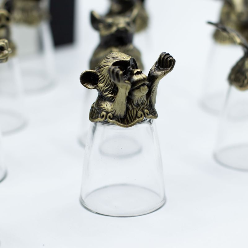 Verres à shot (25 ml) – Créatures du Zodiaque Chinois – Bronze Antique