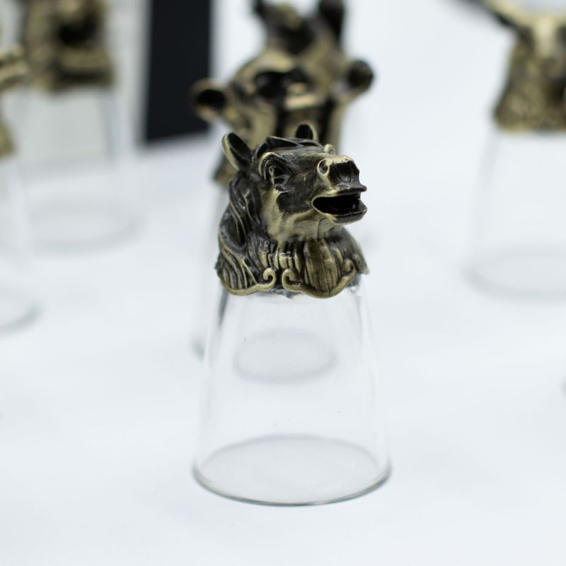 Verres à shot (25 ml) – Créatures du Zodiaque Chinois – Bronze Antique