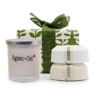 Coffret Cadeau - Rhubarbe (Bougie) + Figue Blanche & Baie Sauvage (Bombes de bain))