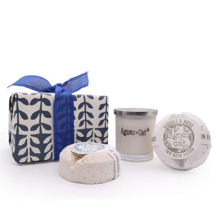 Coffret Cadeau - Violette de Parme (Bougie) + Sel Marin & Poupée Bleue (Bombe de Bain )
