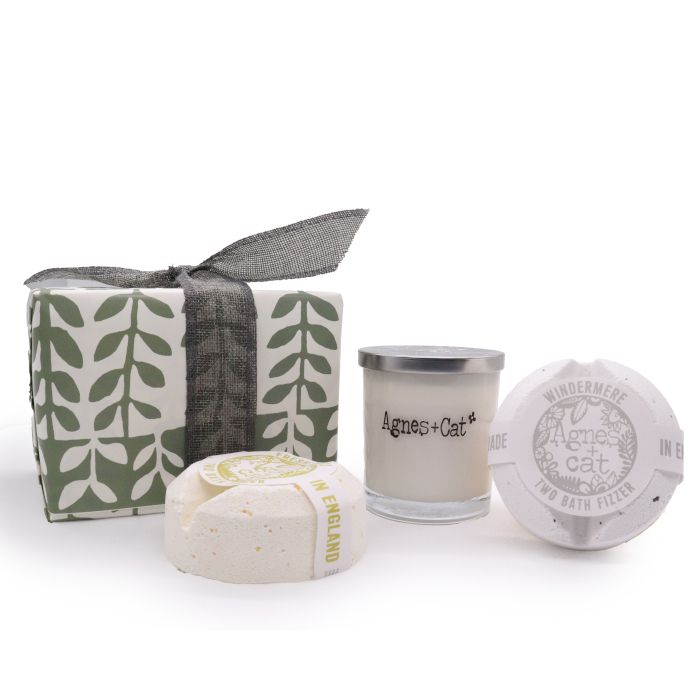 Coffret Cadeau - Lune Veloutée (Bougie) + Windermere & Agrumes (Bombe de bain)