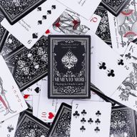 Cartes à jouer et oracles Memento Mori Gothique