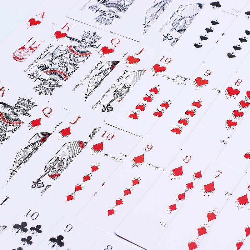 Cartes à jouer et oracles Memento Mori Gothique