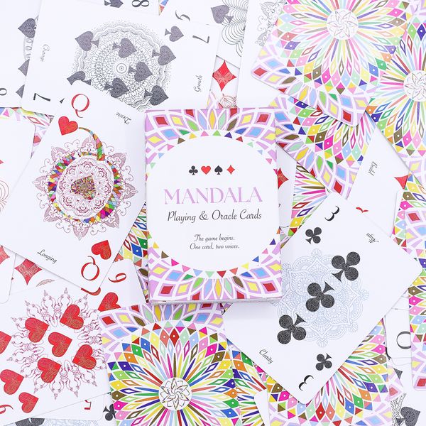 Cartes à jouer et oracles Mandala – Symétrie de kaléidoscope