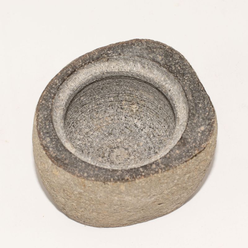 Pot d’ancrage en pierre de rivière naturelle – Petit