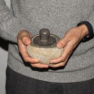 Pot d’ancrage en pierre de rivière naturelle – Moyen