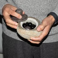 Pot d’ancrage en pierre de rivière naturelle – Moyen