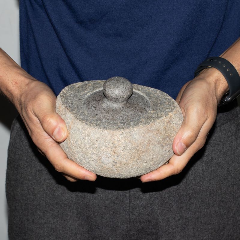 Pot d’ancrage en pierre de rivière naturelle – Grand