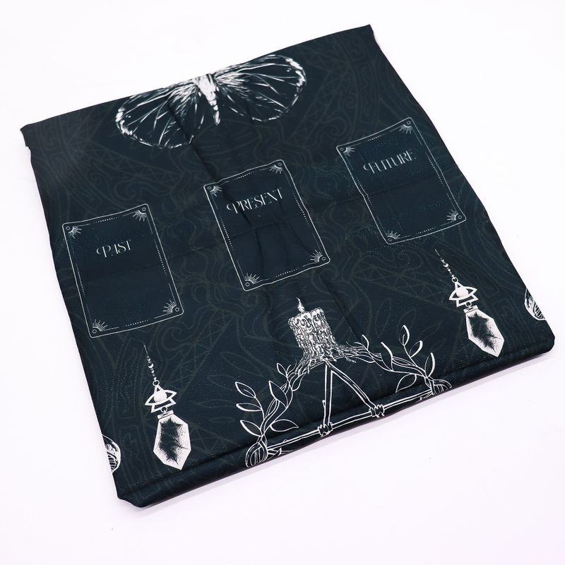 Tapis de Tirage tarot – Sorcière (75x75 cm)