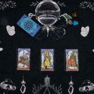 Tapis de Tirage tarot – Sorcière (75x75 cm)