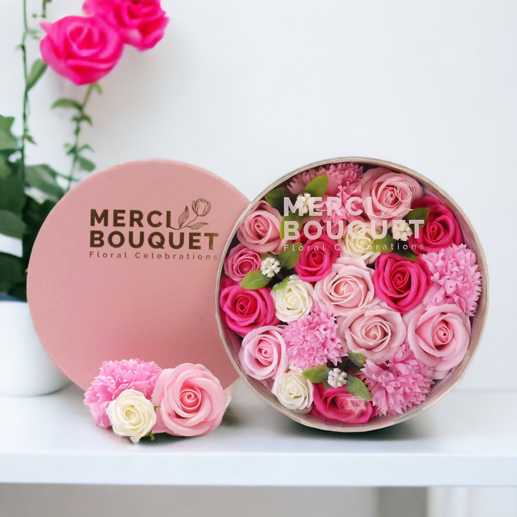 Boîtes Cadeaux de Fleurs de Savon de Célébration