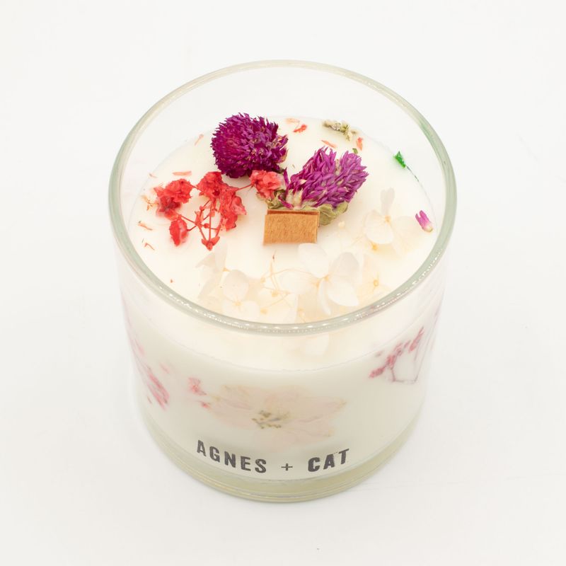 Bougie végétale en soja Agnes & Cat - Roses de Sawrey