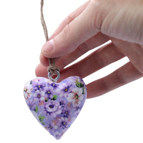Grands cœurs en bois – Fleur violette (50) – en bocal