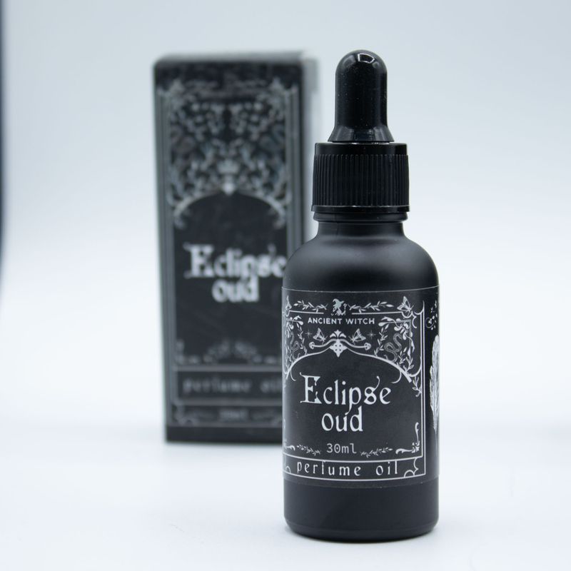Huile de Parfum Sorcière Ancestrale- Oud Éclipse