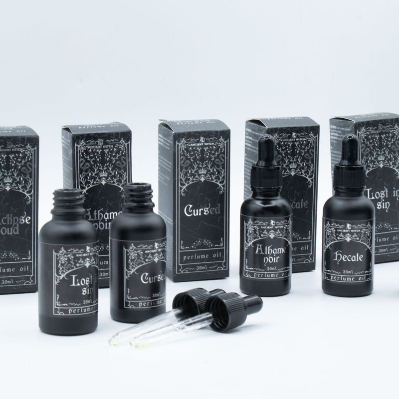 Huile de Parfum Sorcière Ancestrale - Épanouie dans le Péché