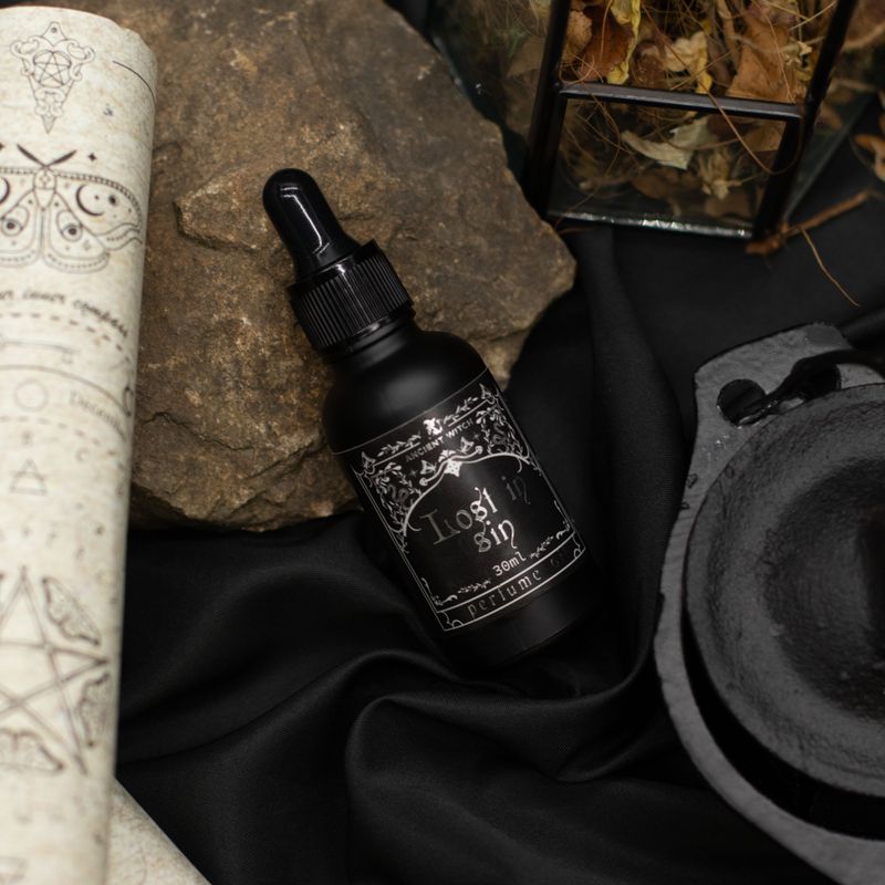 Huile de Parfum Sorcière Ancestrale - Épanouie dans le Péché