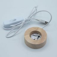 Socle LED USB Rond en Bois 6 cm – Multicolore