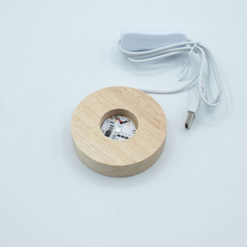 Socle LED USB Rond en Bois 8 cm – Multicolore