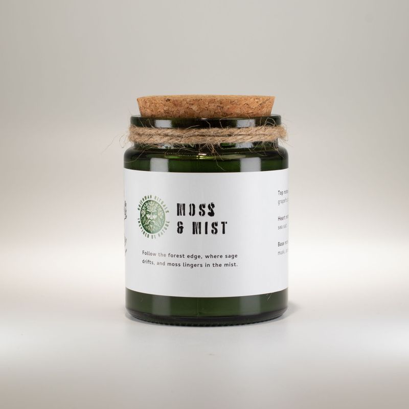 Bougie Greenman en cire de soja à mèche en bois - Mousse et Brume