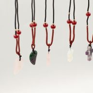 Collier Pendentif Gemmes Naturelles –  Spirituelle (assortiment)