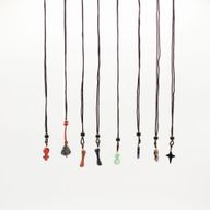 Pendentifs en gemmes - Collection emblématique (assortis)