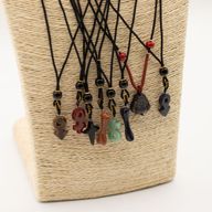 Pendentifs en gemmes - Collection emblématique (assortis)