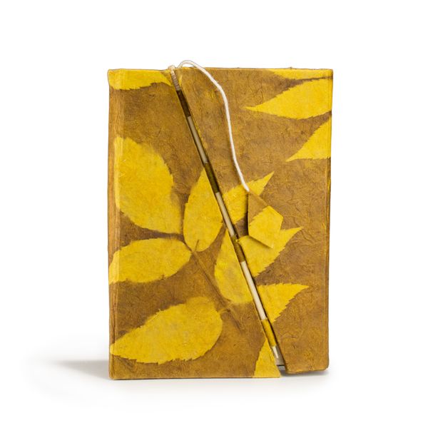Med Lokta Bold Floral Bamboo Lock Notebook Lrg (15x12cm) - 45 leafs - Olive