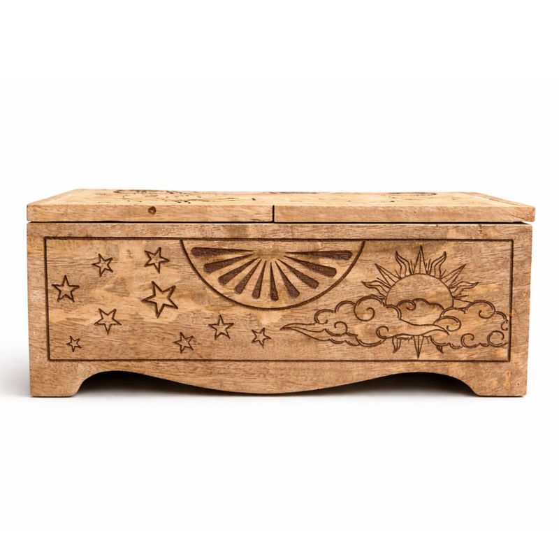 Boîte coulissante gravée du Soleil et de la Lune